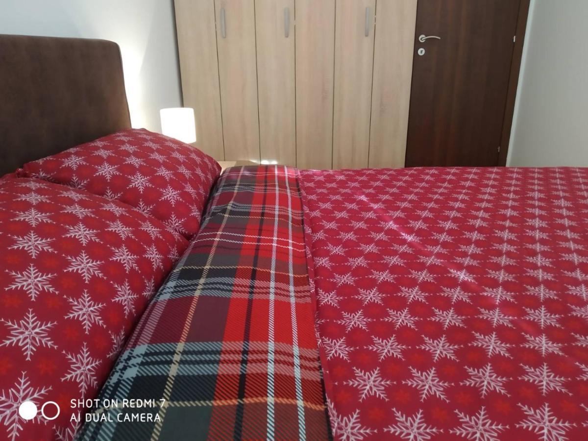 Aga Apartman ポドゴリツァ エクステリア 写真